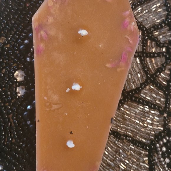 Coffin candle - Picture 2 of 2